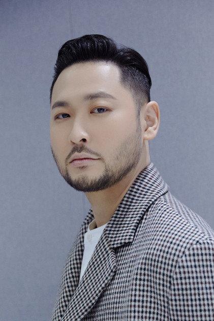 Mithra Jin - Actor Profile Photo