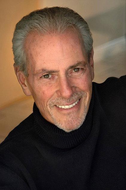 Robert Woods - Actor Profile Photo