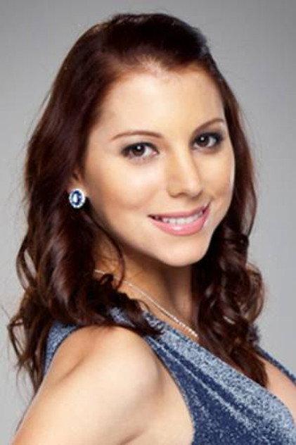 Karla Vizcarra - Actor Profile Photo