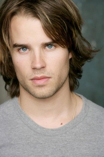 Carson Aune - Actor Profile Photo