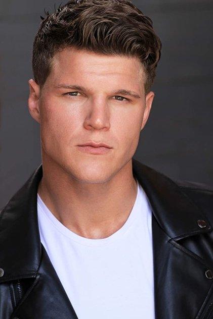 Ben VanderMey - Actor Profile Photo