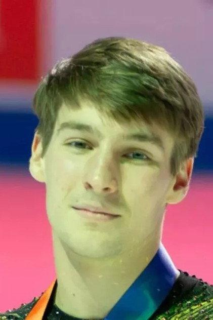 Andrew Torgashev - Actor Profile Photo