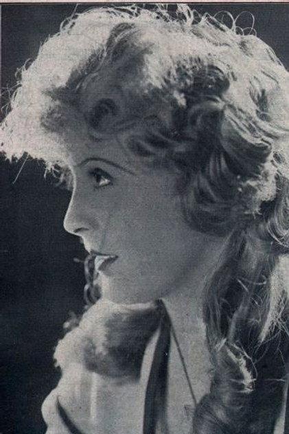Geneviève Cargese - Actor Profile Photo