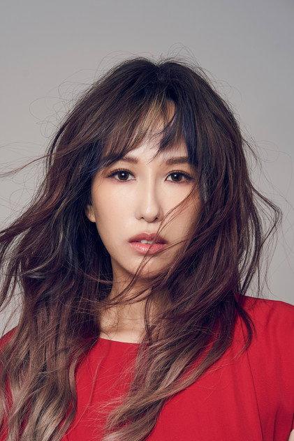 Kelly Poon - Actor Profile Photo