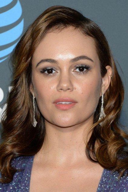 Dina Shihabi - Actor Profile Photo