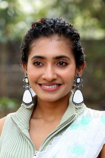 Gnaneswari Kandregula - Actor Profile Photo