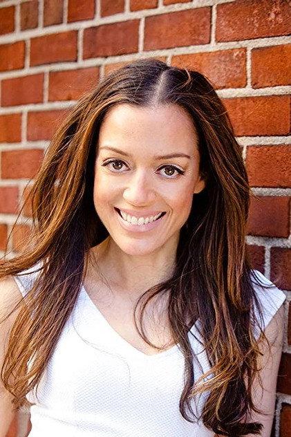 Shirley Roeca - Actor Profile Photo
