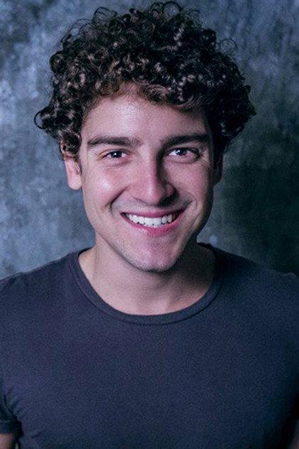 Vinícius Moulin Allemand - Actor Profile Photo