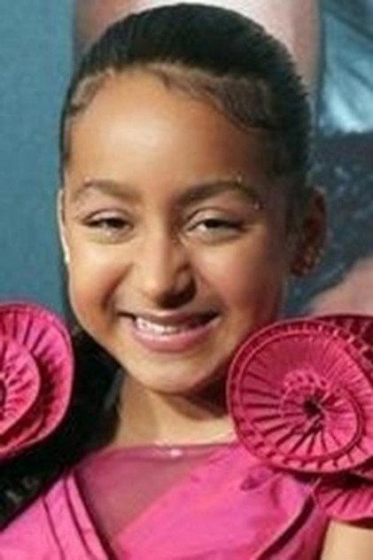 Mila Davis-Kent - Actor Profile Photo