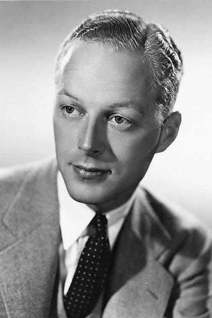 Douglas Walton - Actor Profile Photo