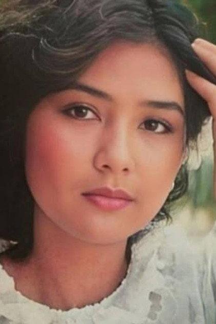 Yati Octavia - Actor Profile Photo