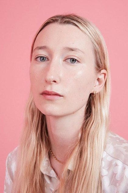 Anna Cordell - Actor Profile Photo
