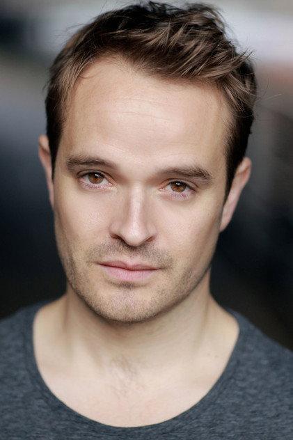 Oliver Dimsdale - Actor Profile Photo
