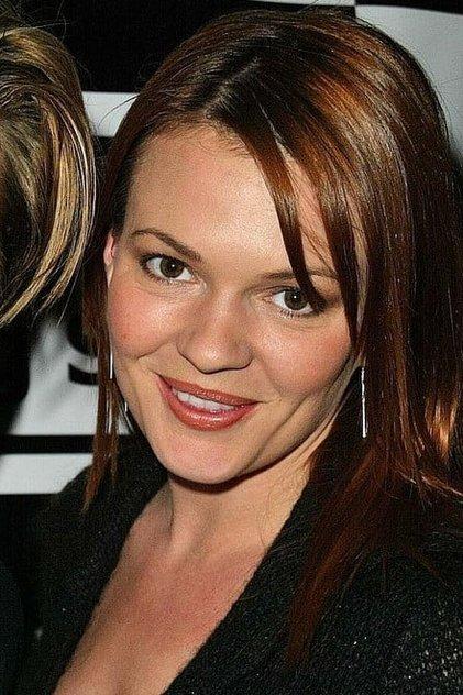Claudette Mink - Actor Profile Photo
