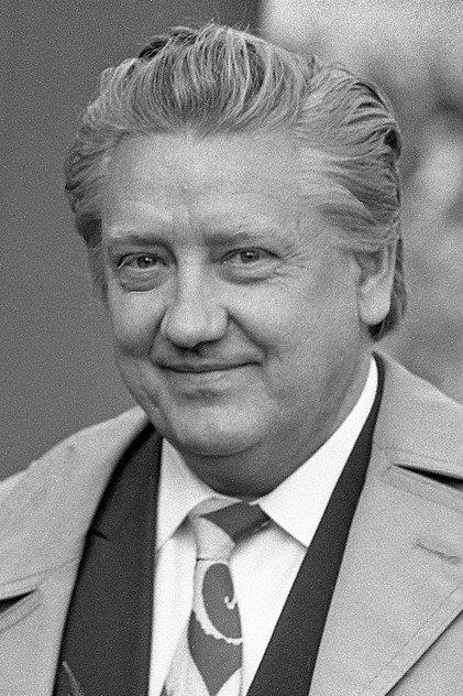 Kalmer Tennosaar - Actor Profile Photo