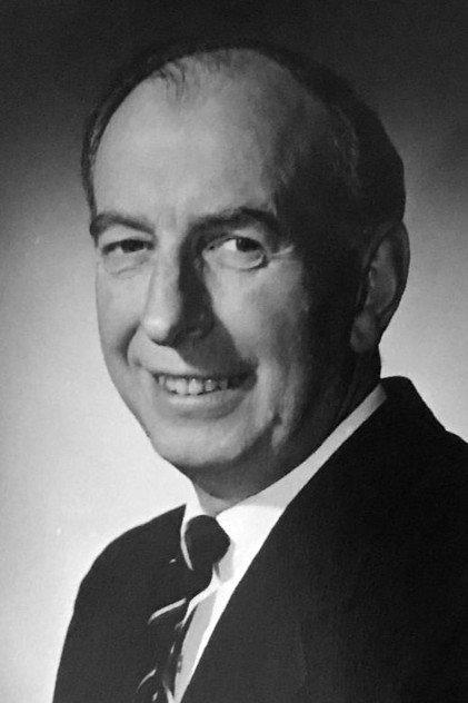 Russell Napier - Actor Profile Photo
