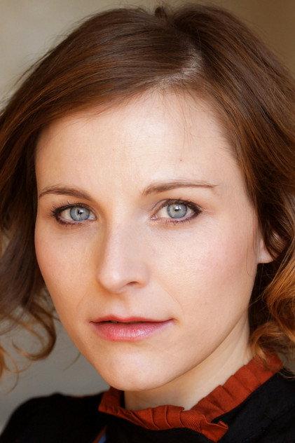 Christina Laskay - Actor Profile Photo