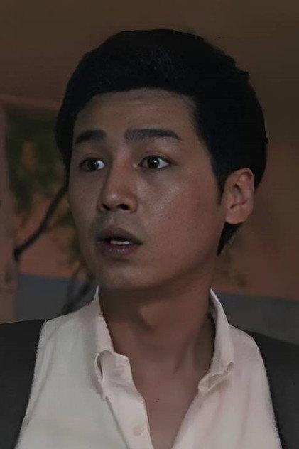 Son Joon-yeong - Actor Profile Photo