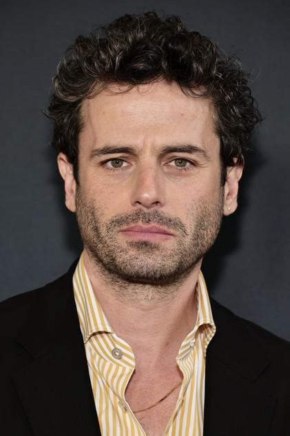 Luke Kirby - Actor Profile Photo