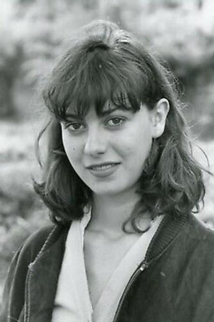 Sophie Edmond - Actor Profile Photo