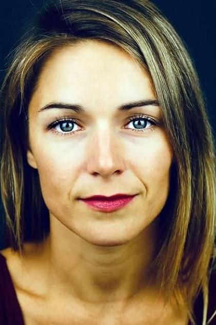 Guillemette Buffet - Actor Profile Photo