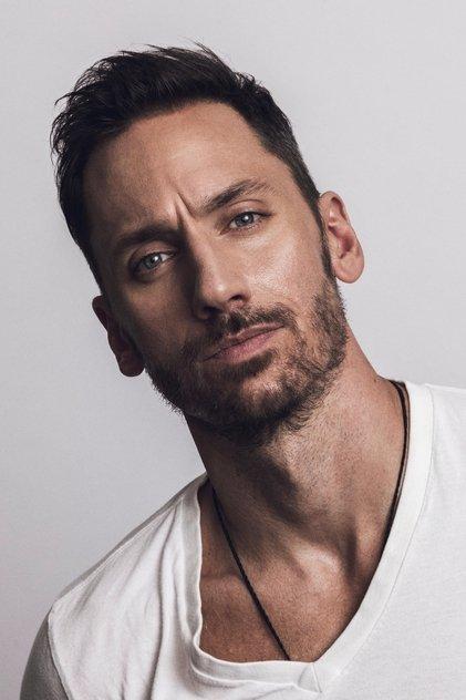 Derek Wilson - Actor Profile Photo