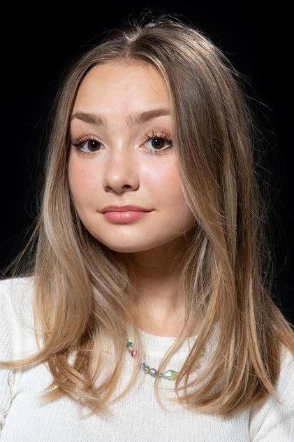 Lily Wahlsteen - Actor Profile Photo