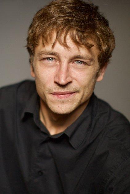 Vincent Rottiers - Actor Profile Photo