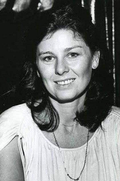 Jennifer Leak - Actor Profile Photo