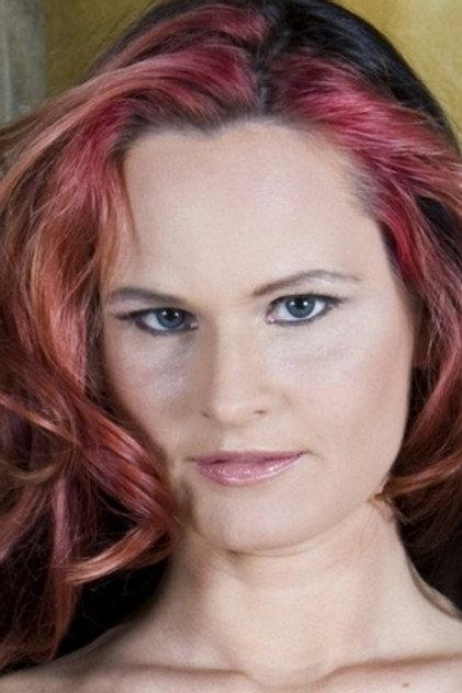 Kami Andrews - Actor Profile Photo