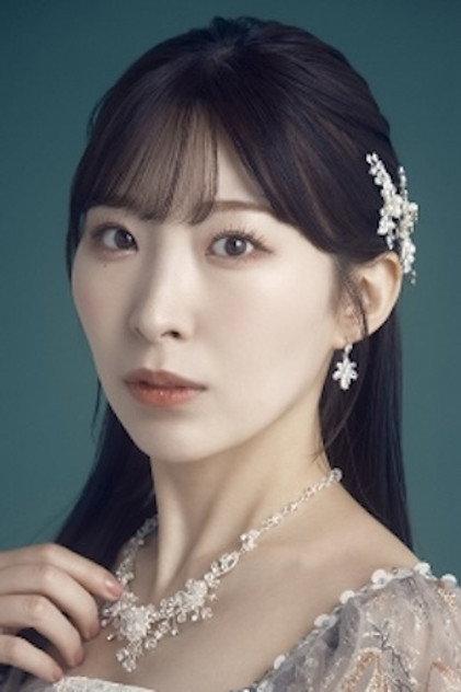 Misaki Iwasa - Actor Profile Photo