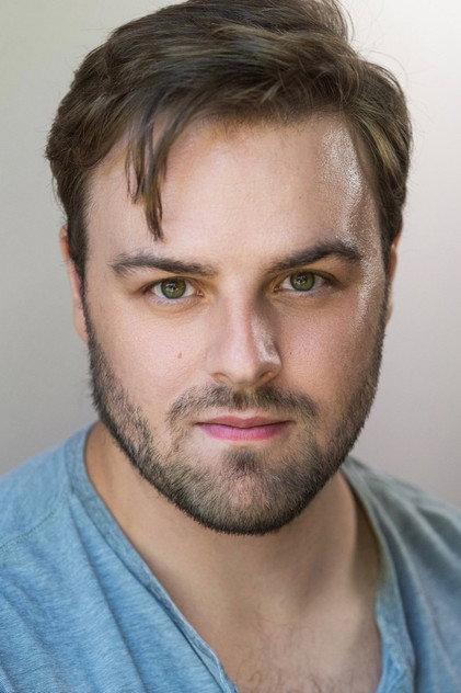 Dan Holloway - Actor Profile Photo