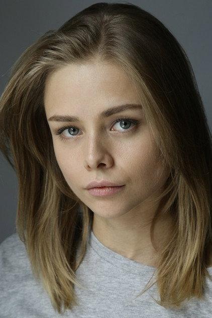 Anastasia Akatova - Actor Profile Photo