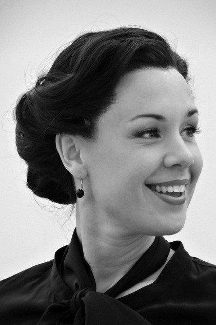 Lenneke Ruiten - Actor Profile Photo