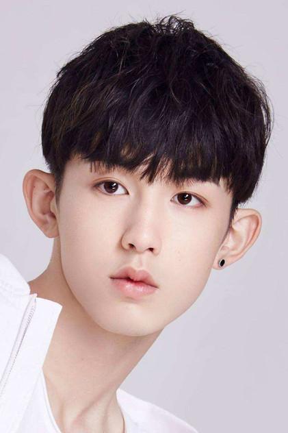 Guo Junchen - Actor Profile Photo