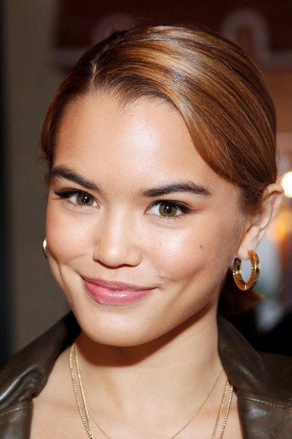 Paris Berelc - Actor Profile Photo