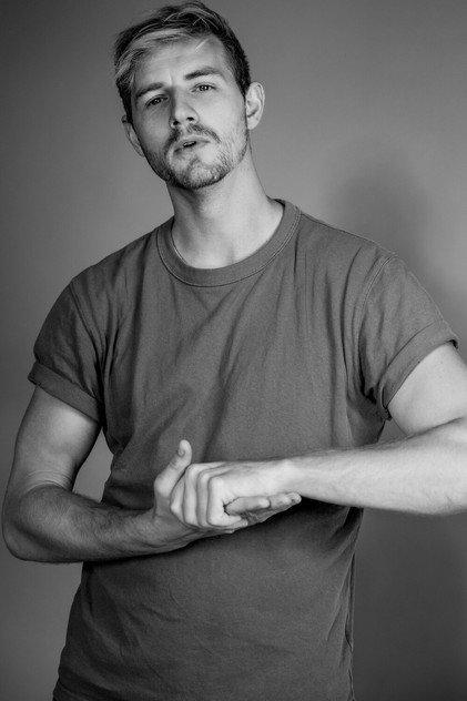 Frans Dam - Actor Profile Photo