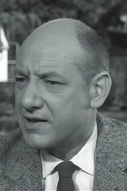 Robert Beauvais - Actor Profile Photo