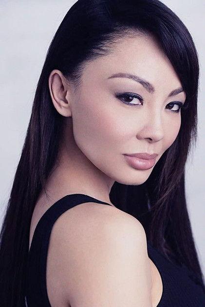 Natasha Yi - Actor Profile Photo
