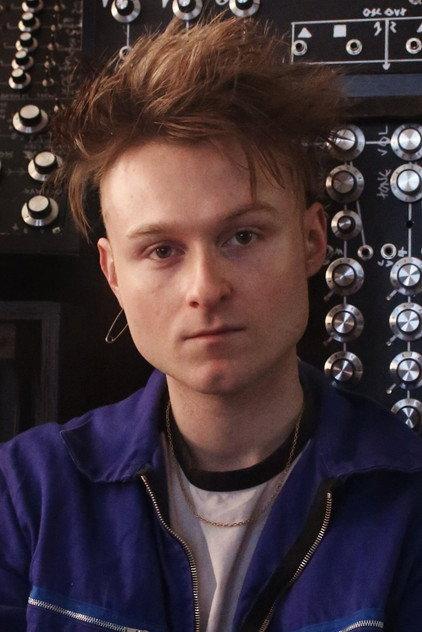 Sam Battle - Actor Profile Photo