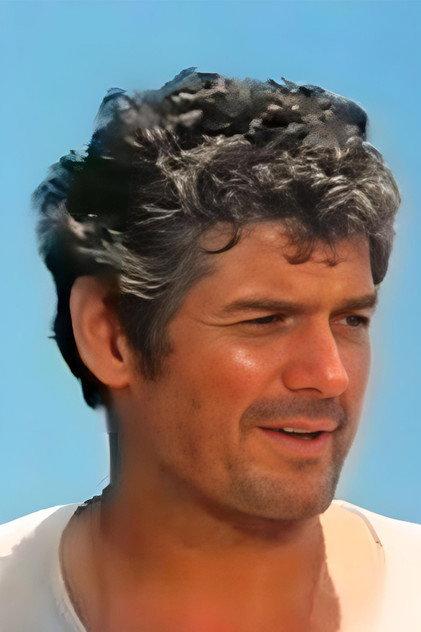 Hu Pryce - Actor Profile Photo