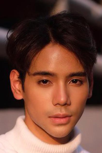 Wachiravit Kapko - Actor Profile Photo