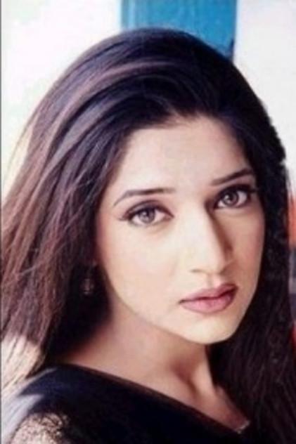 Farah Shah - Actor Profile Photo