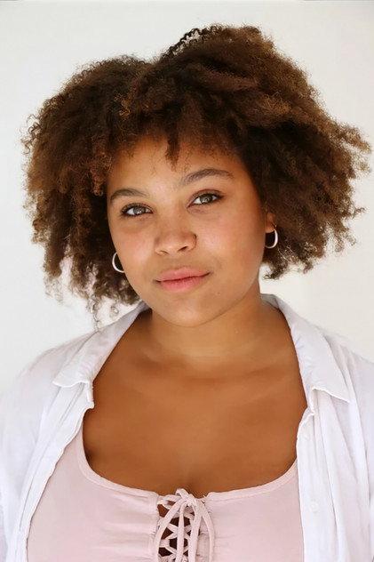 Hannah Gonera - Actor Profile Photo