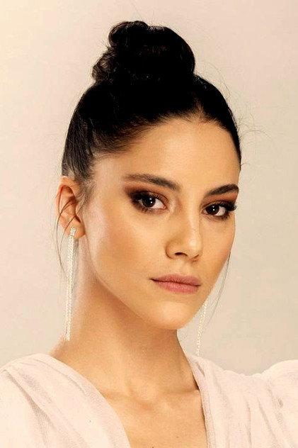 Dilin Döğer - Actor Profile Photo