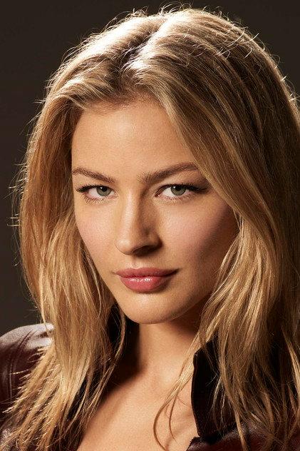 Tabrett Bethell - Actor Profile Photo