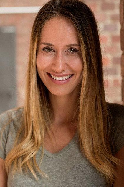 Anna Beletzki - Actor Profile Photo