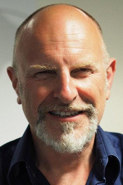 Simon Evans - Actor Profile Photo