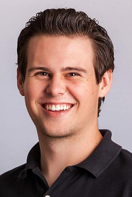 Taylor King - Actor Profile Photo