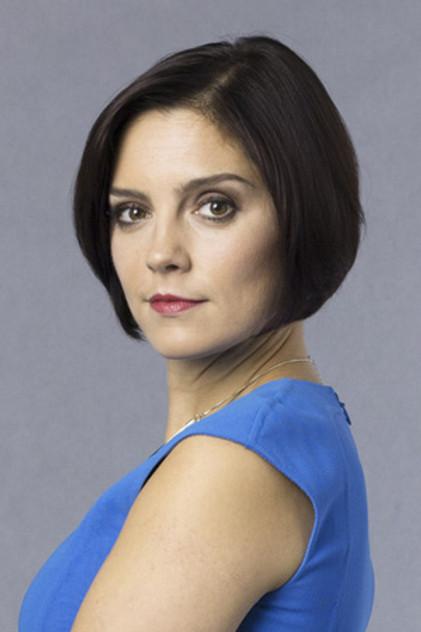 Annabel Scholey - Actor Profile Photo